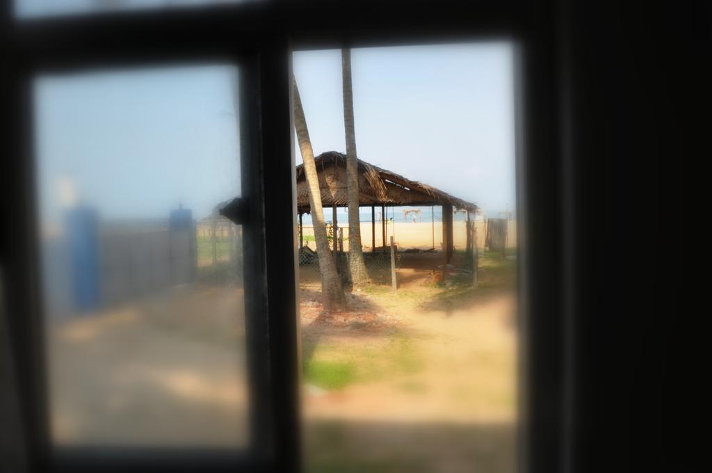 TMS Beach House Negombo Exterior foto