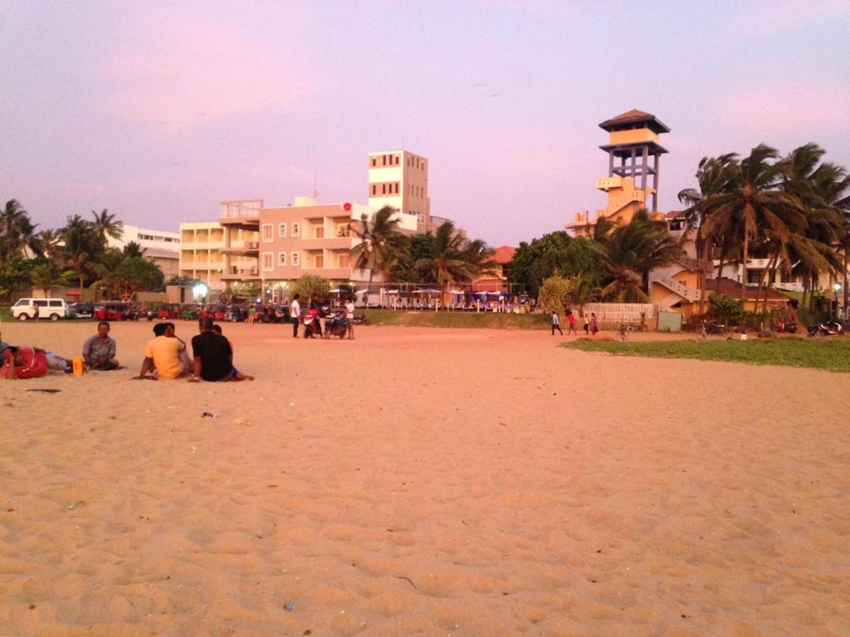 TMS Beach House Negombo Exterior foto